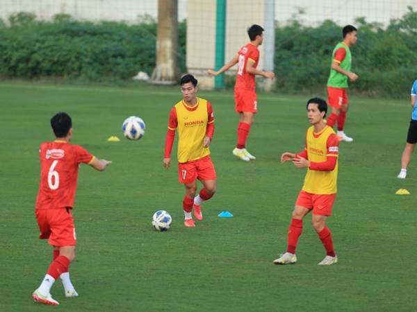 Bóng đá VN 6/11: ĐT Việt Nam hướng đến thử thách ở trận gặp Nhật Bản