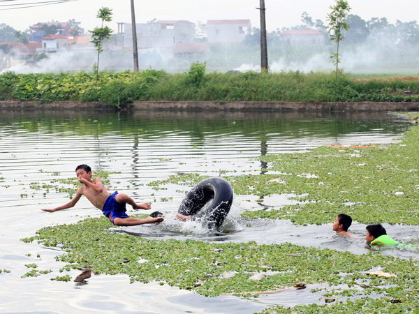 Tìm hiểu ngay điềm báo trông thấy tắm sông báo hung hay cát?