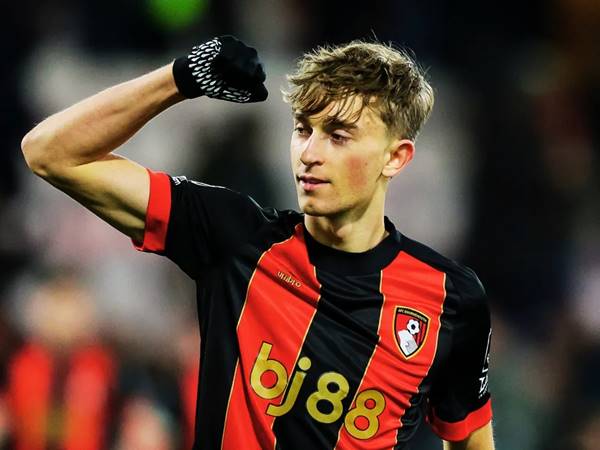 Dấu ấn đậm nét của Dean Huijsen tại Bournemouth