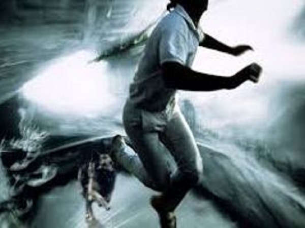 Nằm chiêm bao thấy bị đuổi giết là cảnh báo điều gì