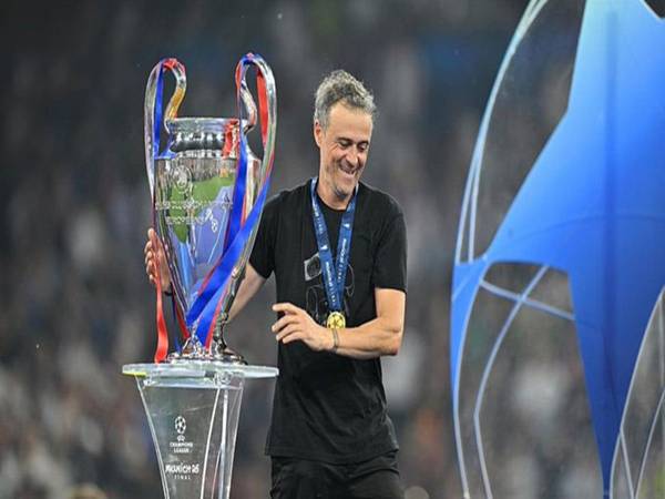 Những thành tích HLV Enrique đã từng giành được