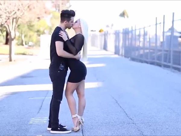 Nằm mơ thấy hôn người lạ là điềm gì, con gì chuẩn xác?